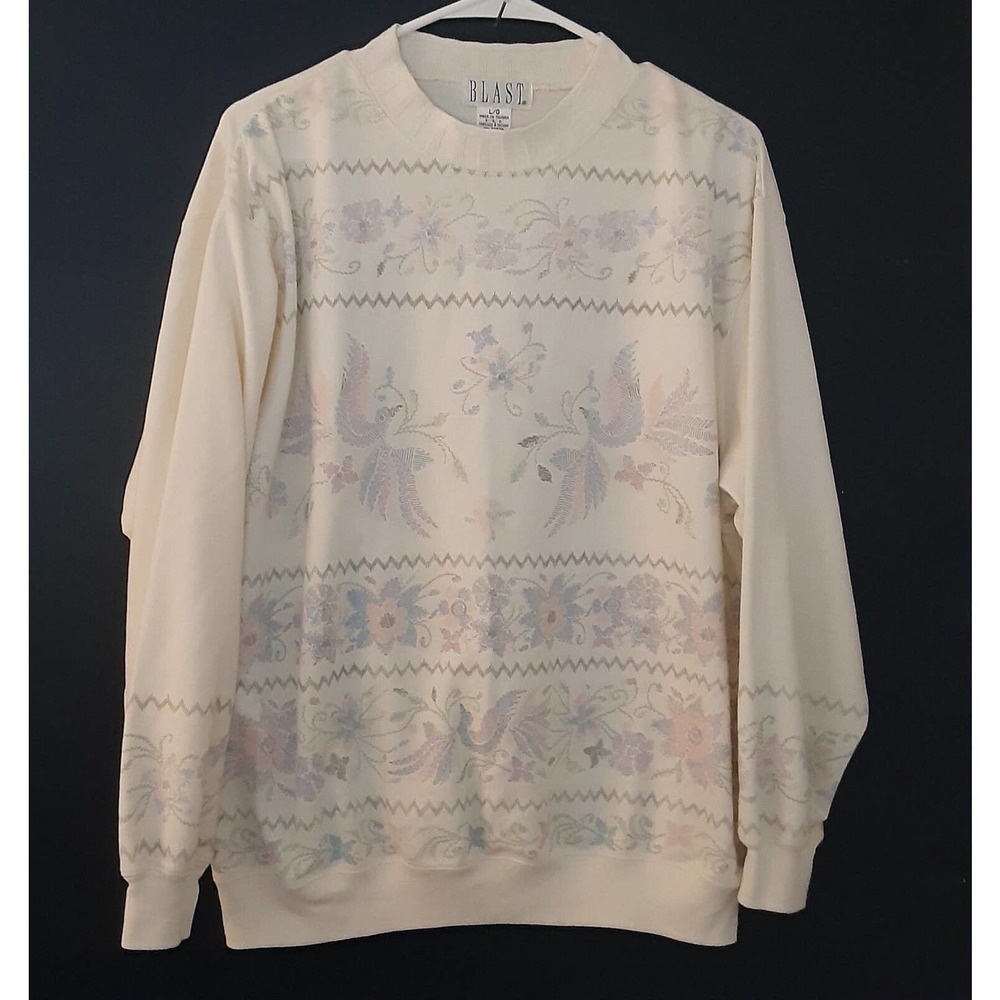 Vintage Blast Needlepoint Pattern Sweatshirt Past… - image 1